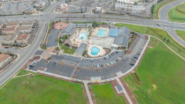 102 Pellegrino Ct, Lincoln, CA 95648