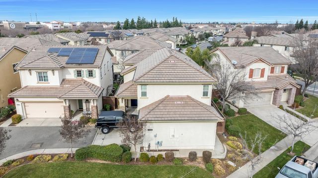102 Pellegrino Ct, Lincoln, CA 95648
