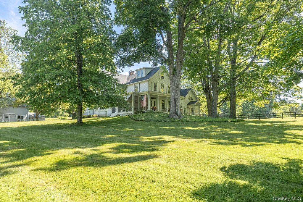 22 Wallace Road, North Salem, NY 10560 — photo 2
