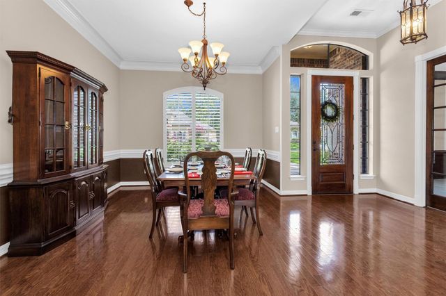 15 Grey Moss Lane, Montgomery, TX 77356