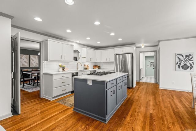 3 Oakmont Court, Little Rock, AR 72212