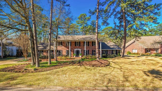 3 Oakmont Court, Little Rock, AR 72212