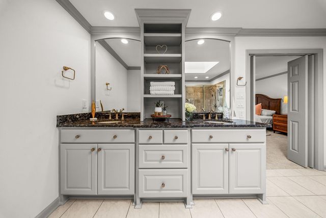 3 Oakmont Court, Little Rock, AR 72212