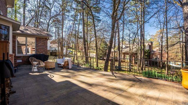 3 Oakmont Court, Little Rock, AR 72212