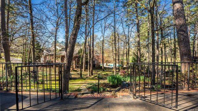 3 Oakmont Court, Little Rock, AR 72212