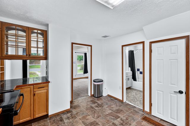 4423 N Cedar St, Spokane, WA 99205