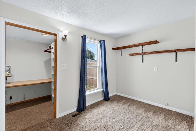 4423 N Cedar St, Spokane, WA 99205