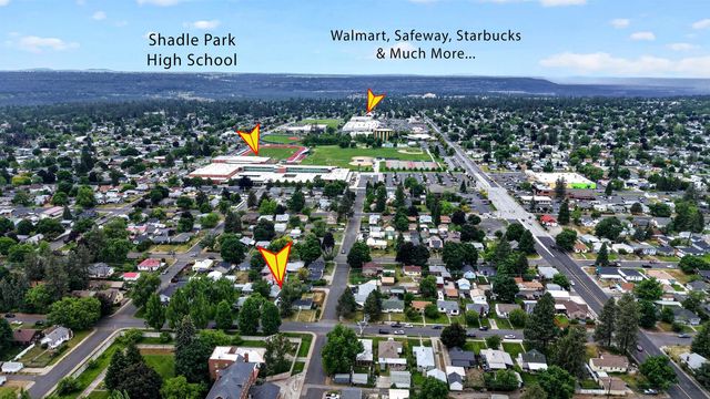 4423 N Cedar St, Spokane, WA 99205