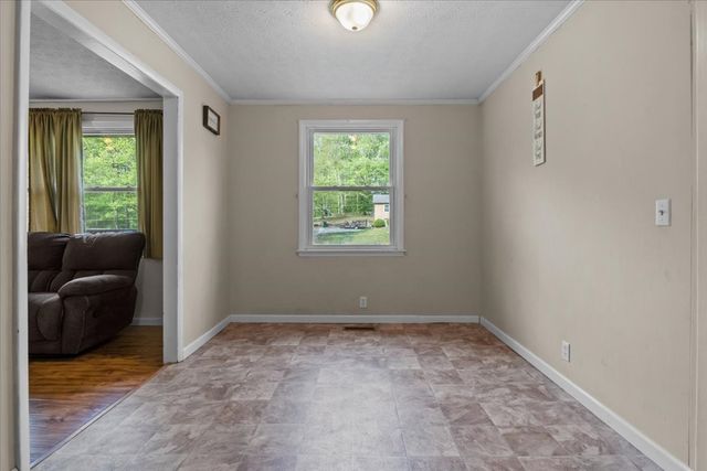 111 Bern St, Waverly, TN 37185