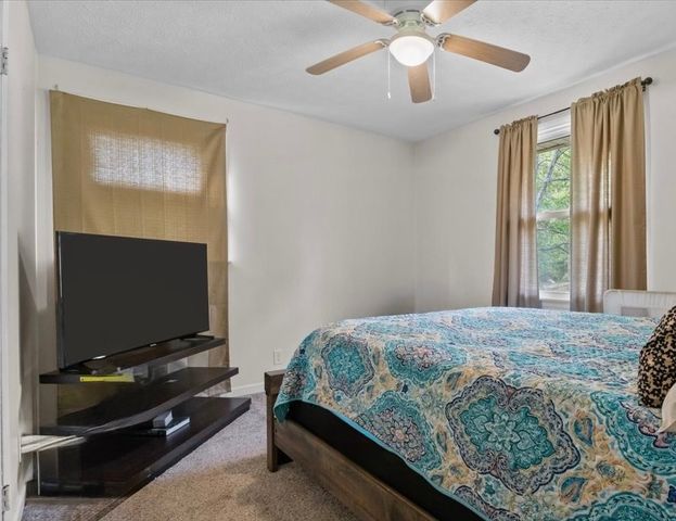 111 Bern St, Waverly, TN 37185