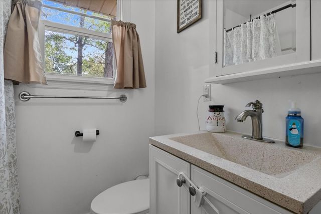 111 Bern St, Waverly, TN 37185
