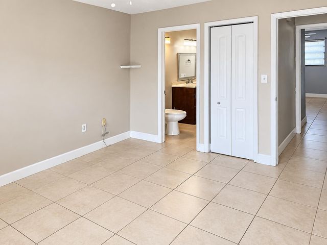 12027 SW 10TH Street 203, Miami, FL 33184