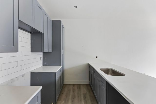 2025 Oak Forest Drive A-B, Houston, TX 77018