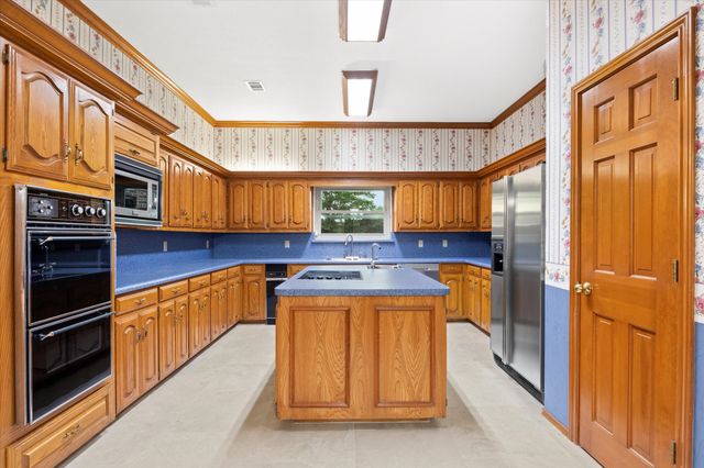 601 Bright Angel Trail, Desoto, TX 75115