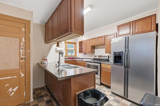 717 W Queen Street, Muncie, IN 47303