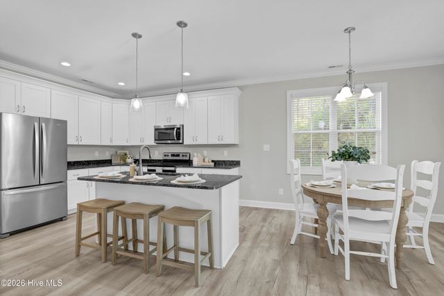 508 Diamond Ridge Court, Hubert, NC 28539