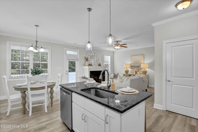 508 Diamond Ridge Court, Hubert, NC 28539