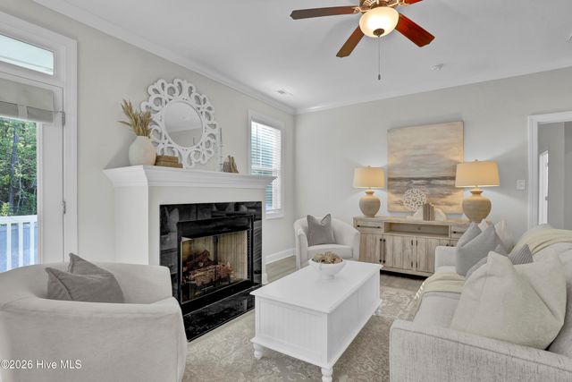 508 Diamond Ridge Court, Hubert, NC 28539