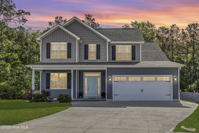 508 Diamond Ridge Court, Hubert, NC 28539