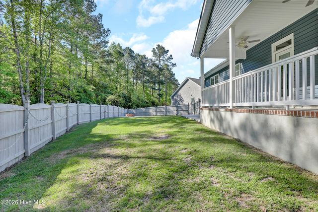 508 Diamond Ridge Court, Hubert, NC 28539