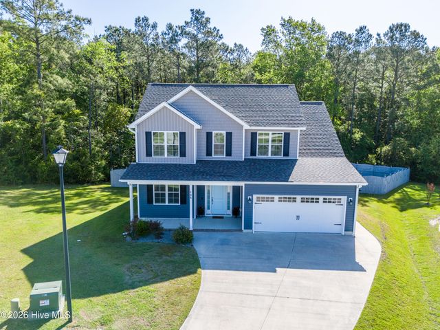 508 Diamond Ridge Court, Hubert, NC 28539