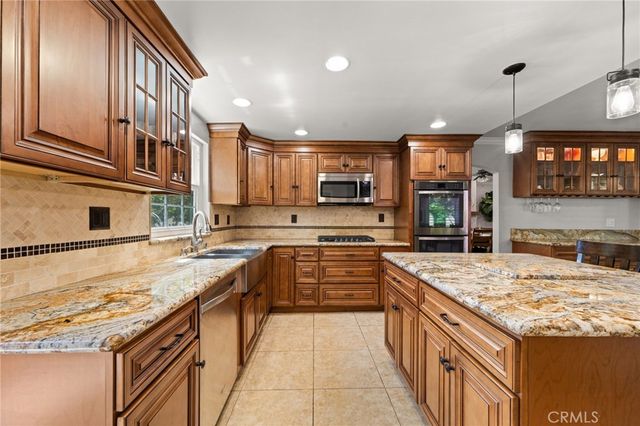 4541 Boeing Avenue, Yorba Linda, CA 92886