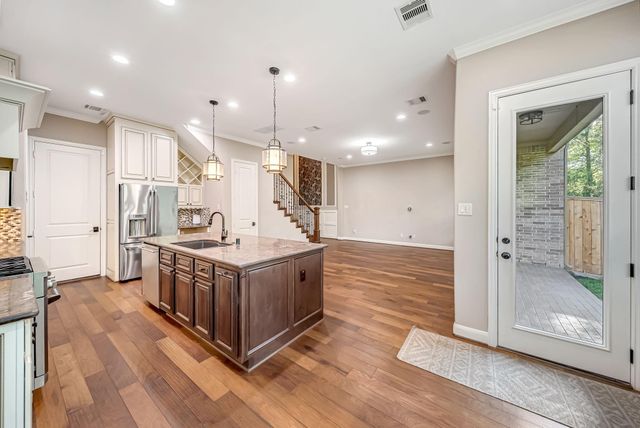 94 Herons Flight Place, Spring, TX 77389