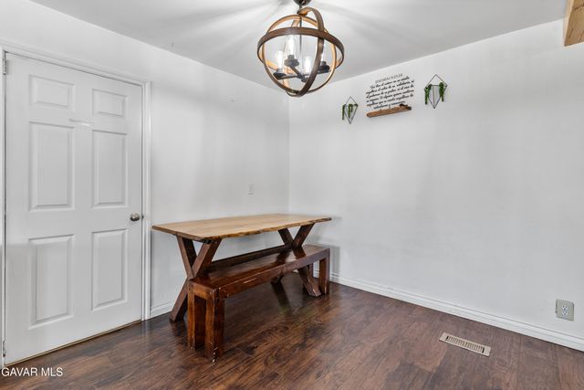 1258 W Rosamond Boulevard Spc 76, Rosamond, CA 93560