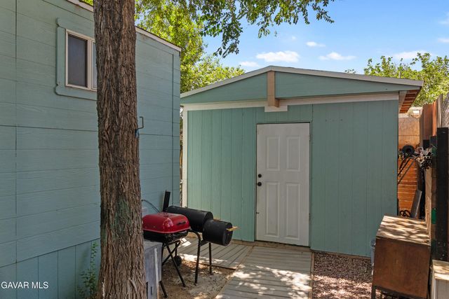 1258 W Rosamond Boulevard Spc 76, Rosamond, CA 93560