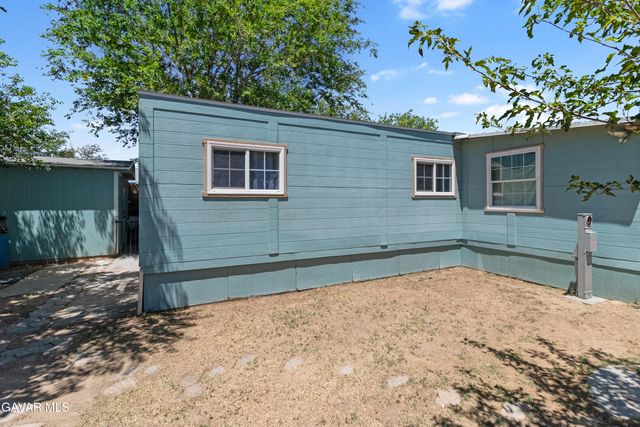 1258 W Rosamond Boulevard Spc 76, Rosamond, CA 93560