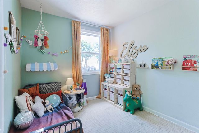 2101 S Dorothy Street, South Bend, IN 46613