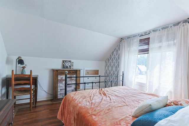 2101 S Dorothy Street, South Bend, IN 46613
