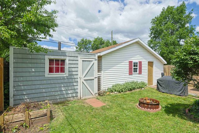 2101 S Dorothy Street, South Bend, IN 46613