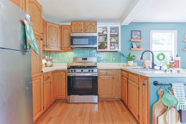 2101 S Dorothy Street, South Bend, IN 46613