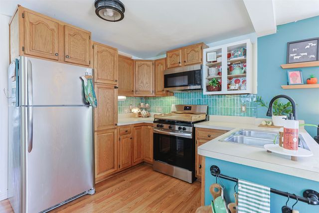 2101 S Dorothy Street, South Bend, IN 46613
