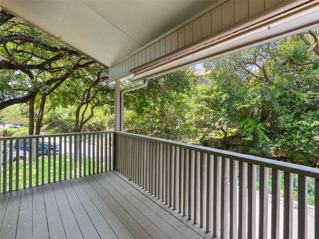 15 Stoney Creek CV, Lakeway, TX 78734