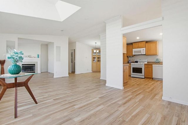 200 N El Camino Real 357, Oceanside, CA 92058