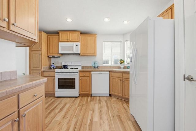 200 N El Camino Real 357, Oceanside, CA 92058