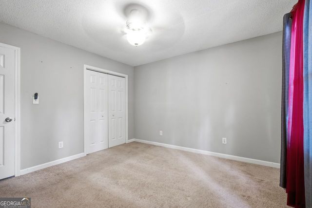 11212 Hemlock Road, Hampton, GA 30228