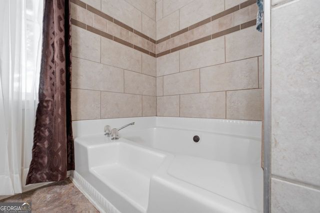 11212 Hemlock Road, Hampton, GA 30228