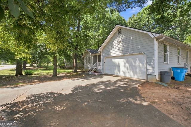 11212 Hemlock Road, Hampton, GA 30228