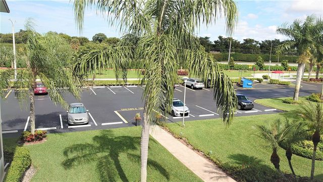 250 Suffolk F 250, Boca Raton, FL 33434