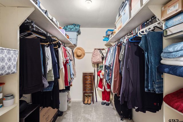 2293 Anderson CR 359, Palestine, TX 75803