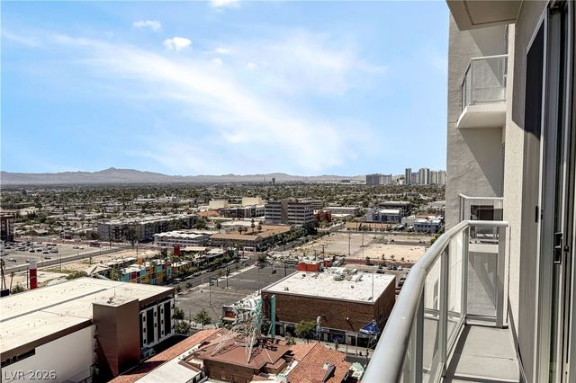 150 Las Vegas Boulevard 1813, Las Vegas, NV 89101