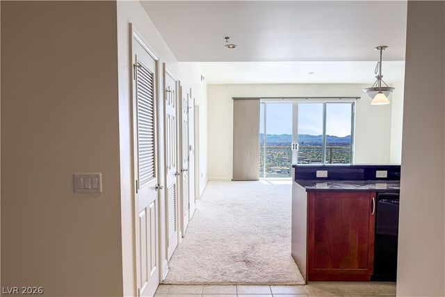 150 Las Vegas Boulevard 1813, Las Vegas, NV 89101