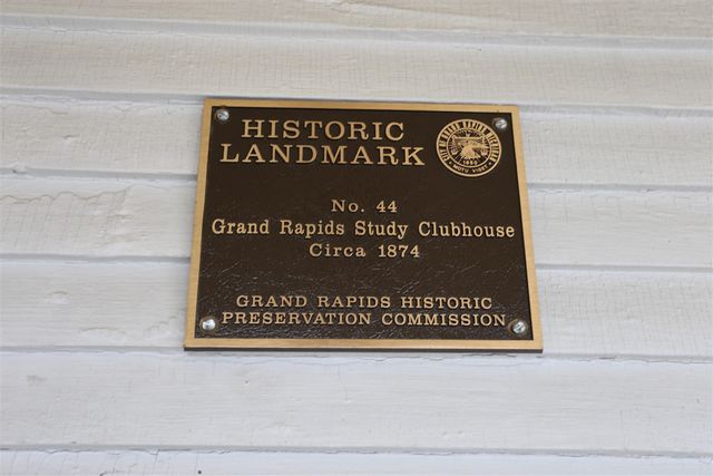 427 James Avenue, Grand Rapids, MI 49503