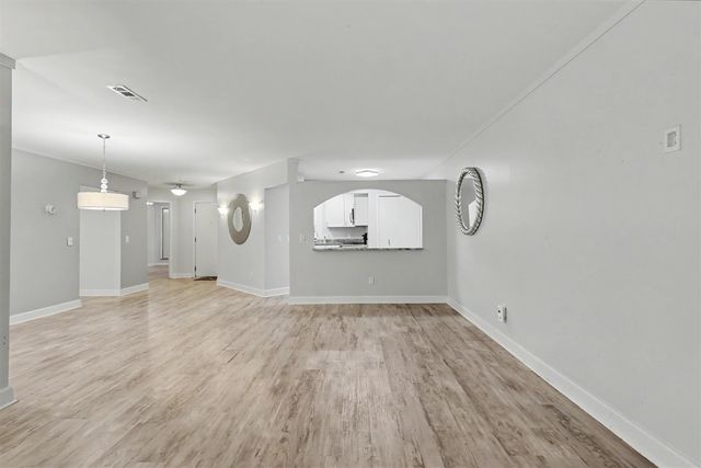 6600 Ridgefield Circle, West Bloomfield, MI 48322