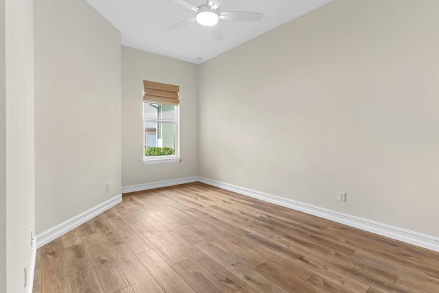 2025 Bridgepointe Circle 118, Vero Beach, FL 32967