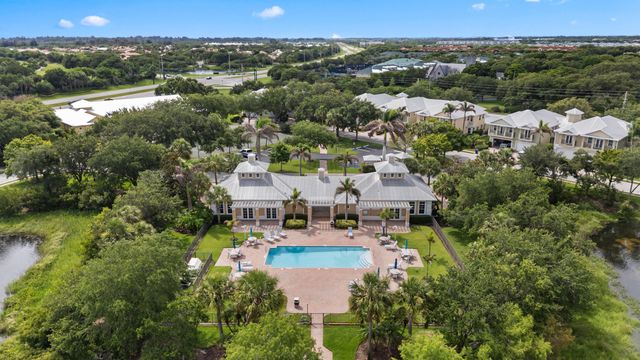 2025 Bridgepointe Circle 118, Vero Beach, FL 32967
