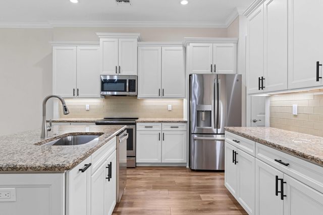 2025 Bridgepointe Circle 118, Vero Beach, FL 32967